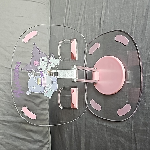 Kuromi Rotating Phone / Tablet Holder - Picture 1 of 4